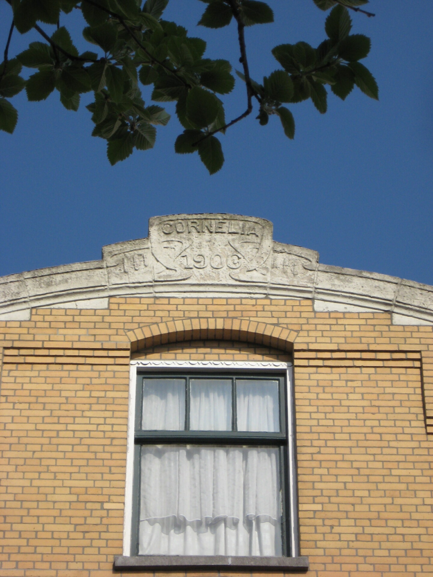 Cornelia en Wilhelmina.