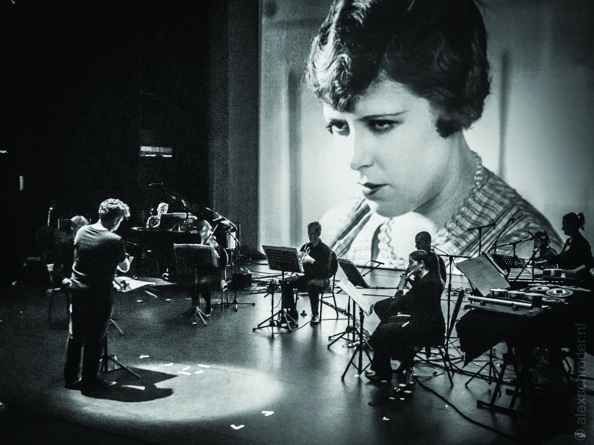Voorstelling: Sounds of Silence