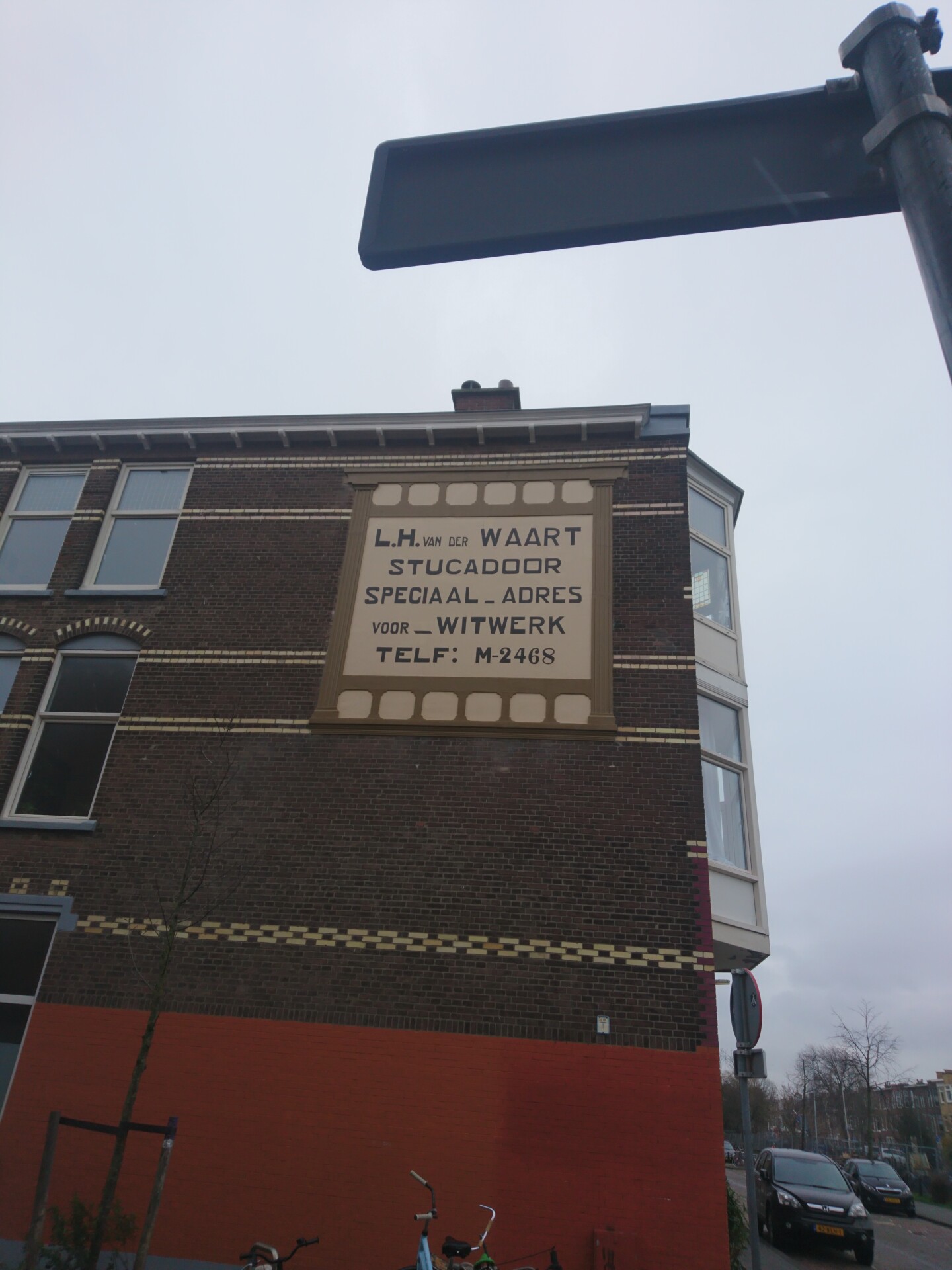 Oudste muurreklame van Den Haag.